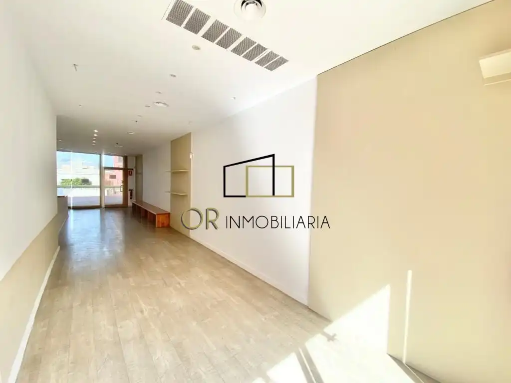 Local comercial en venta en Sant Julià, imagen 8