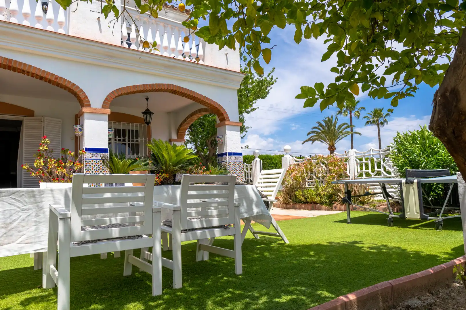 Terrassa de Casa o xalet en venda en Alhaurín de la Torre amb Jardí privat, Terrassa i Piscina
