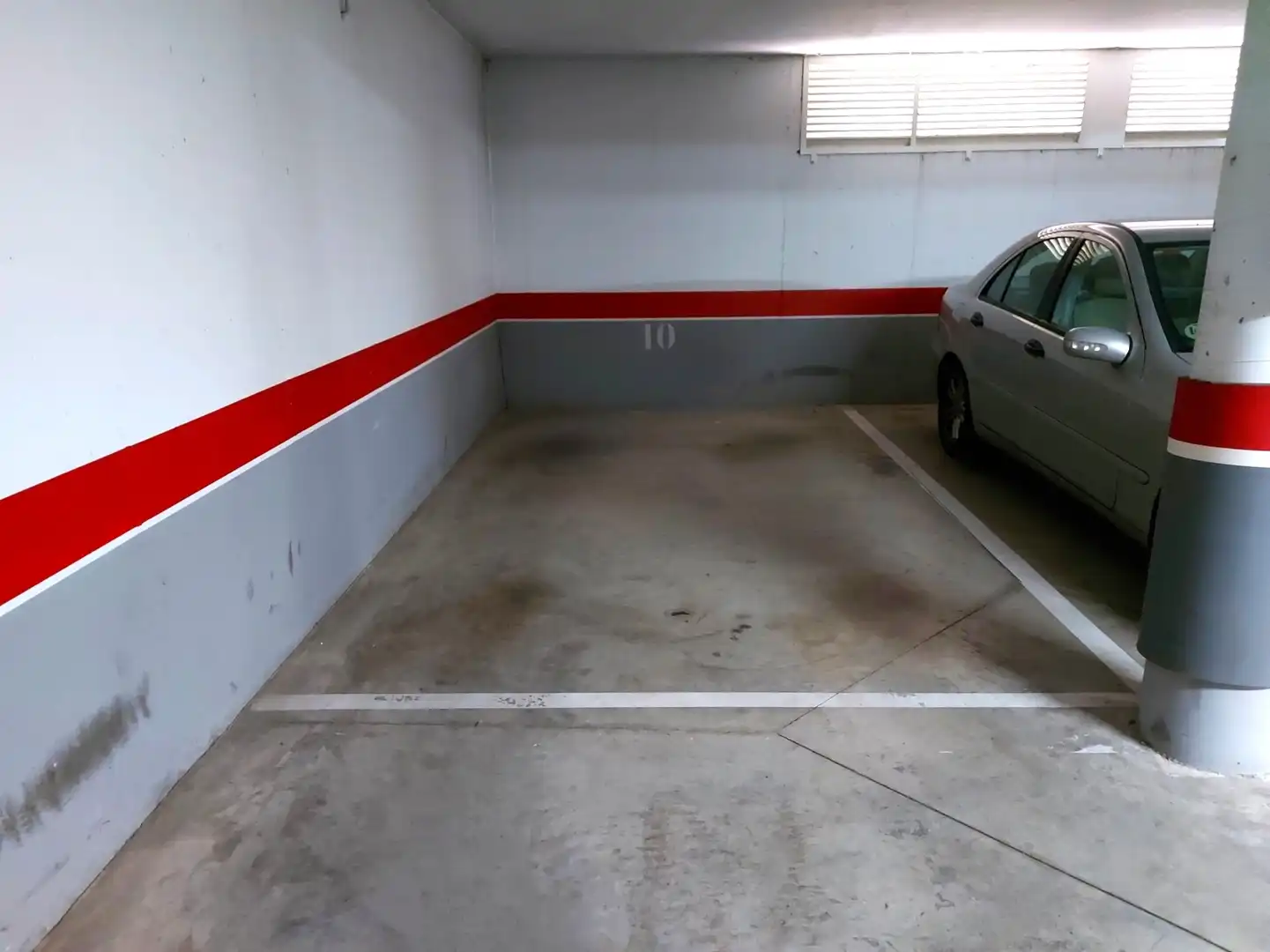Parkplatz von Wohnung zum Verkauf in  Logroño mit Heizung, Parkett und Terrasse