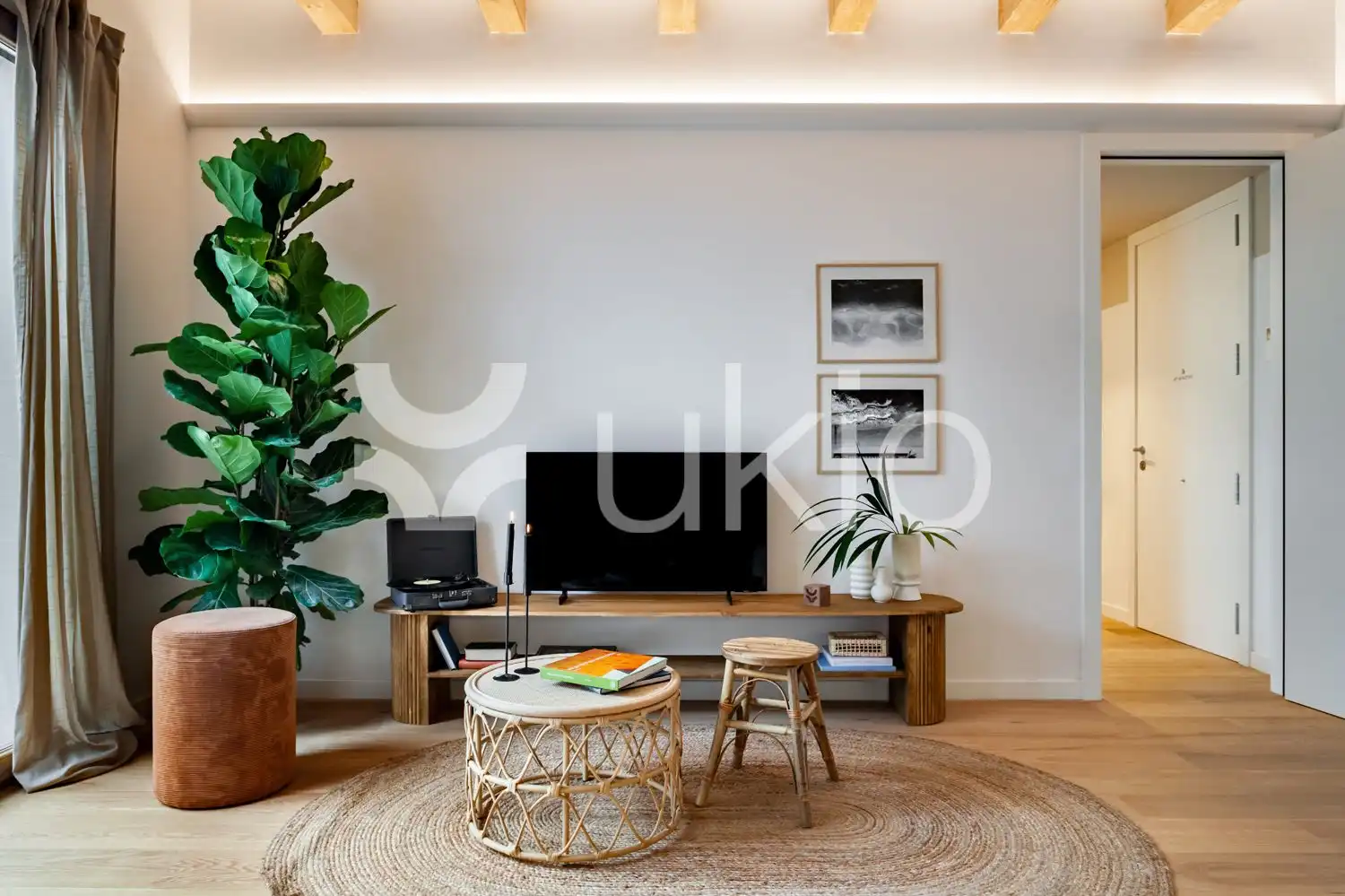 Apartamento con piscina en alquiler en Carrer de Josep Torres, imagen 8