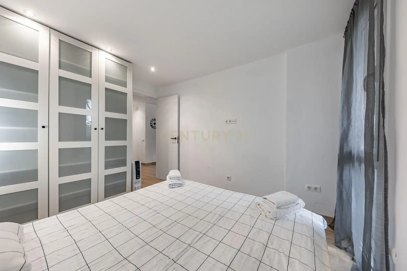Dormitori de Apartament en venda en Sant Pere de Ribes amb Aire condicionat, Jardí privat i Balcó