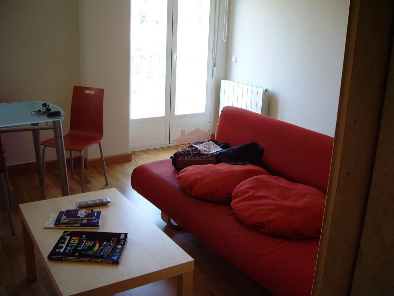 Living room of Flat for sale in Salamanca Capital  with Heating, Furnished and Balcony
