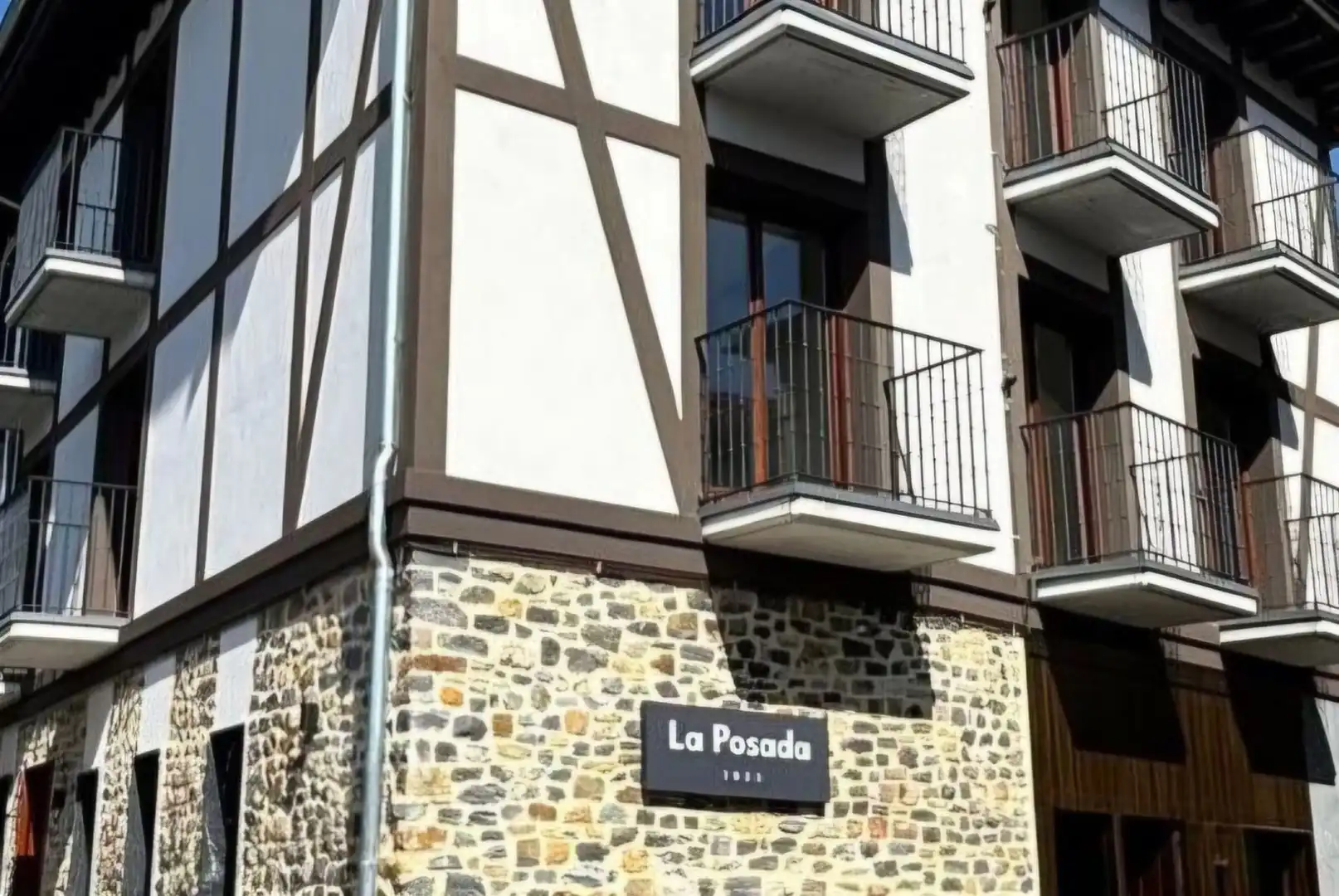 Vista exterior de Piso en venta en Urduña / Orduña con Calefacción, Terraza y Trastero