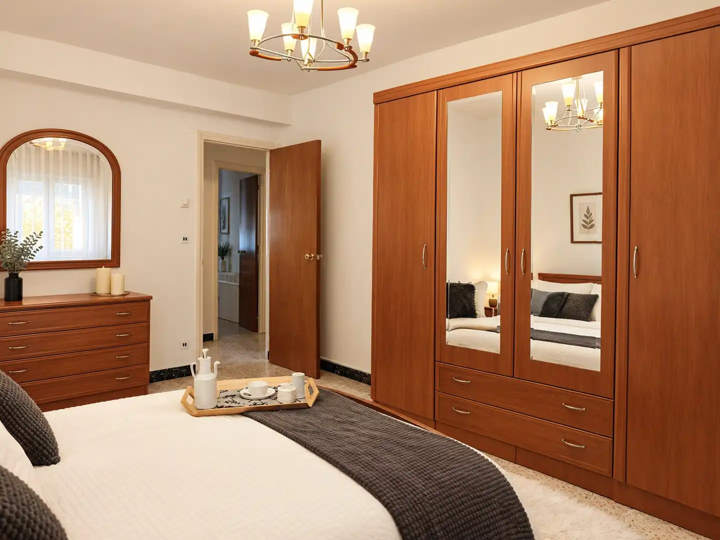 Habitación de Edificio en venta en Fene, A Coruña