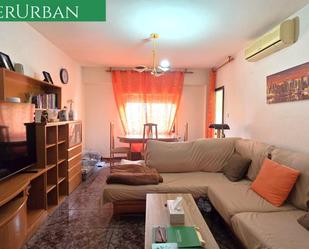 Living room of Flat for sale in Benisanó  with Air Conditioner, Heating and Terrace