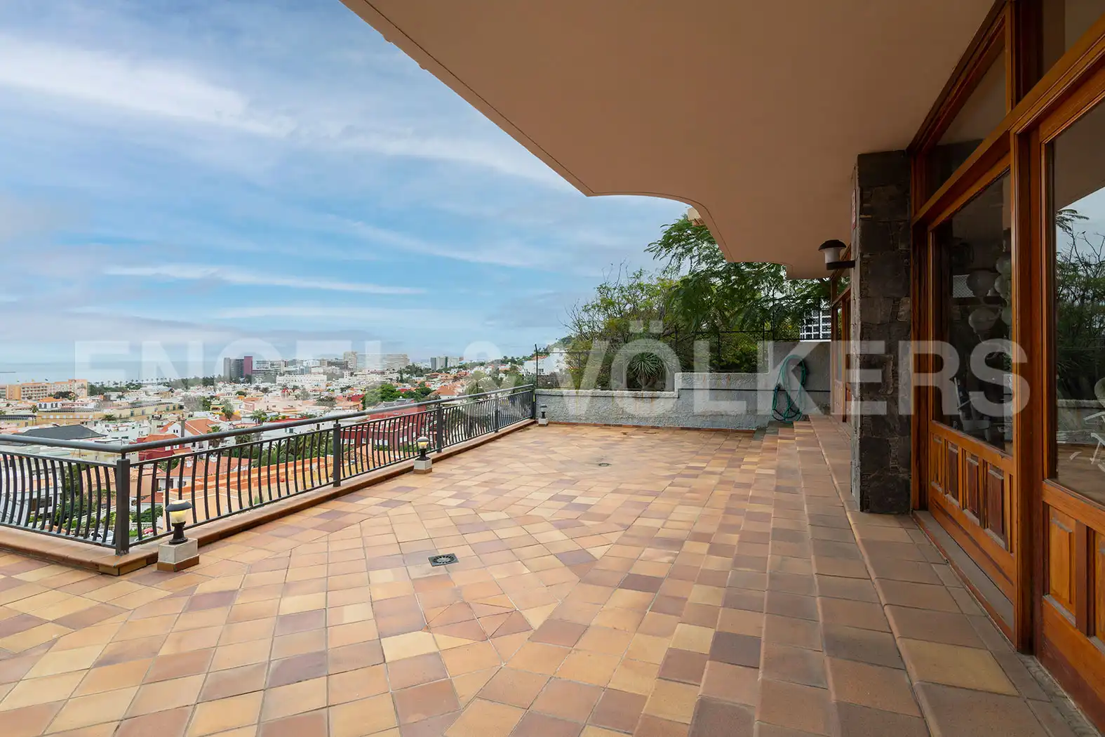 Terraza de Casa o chalet en venta en Las Palmas de Gran Canaria con Calefacción, Jardín privado y Parquet