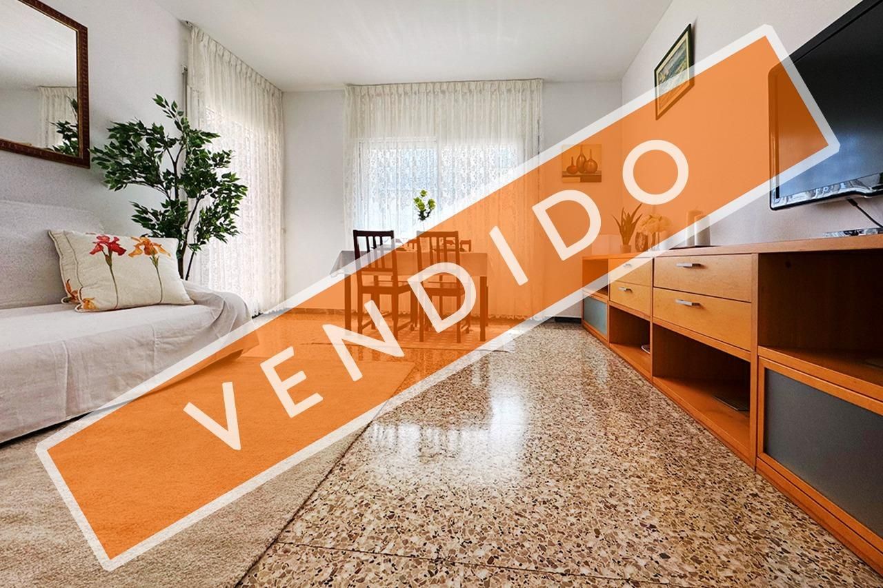 Exterior view of Flat for sale in Cunit  with Terrace and Storage room