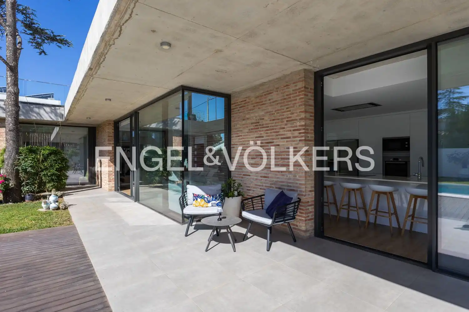 Terraza de Casa o chalet en venta en L'Eliana con Aire acondicionado, Calefacción y Jardín privado