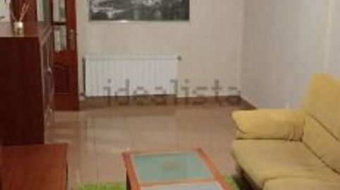 Foto 4 de Piso en venta en Alto del Castaño, Narón