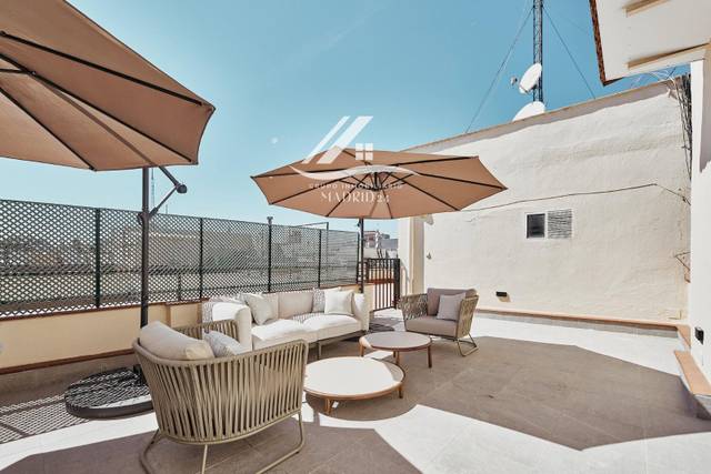 Piso en Venta en C. de Espartinas en Goya