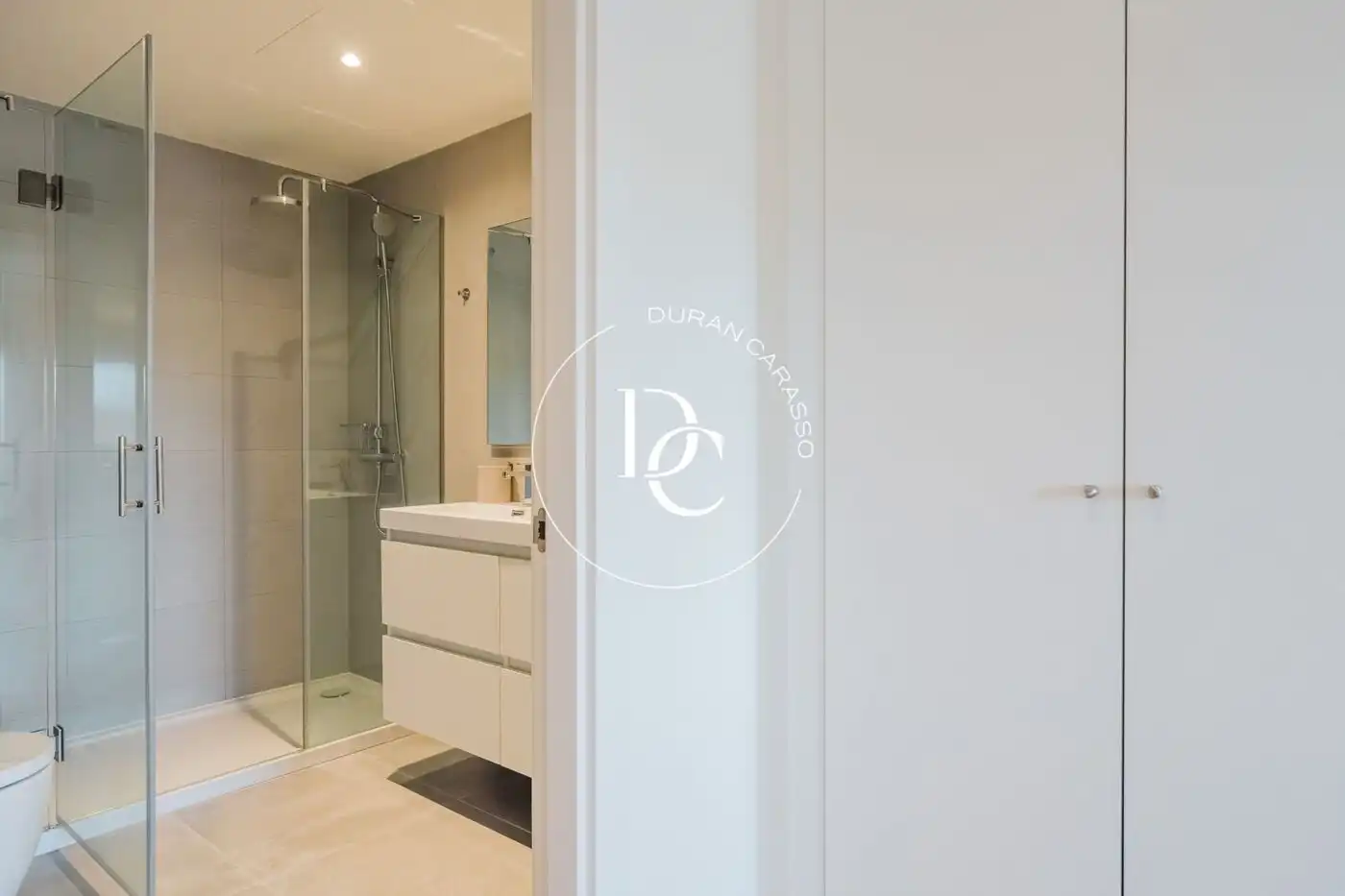 Badezimmer von Maisonette zur Miete in Vilanova i la Geltrú mit Klimaanlage, Heizung und Terrasse