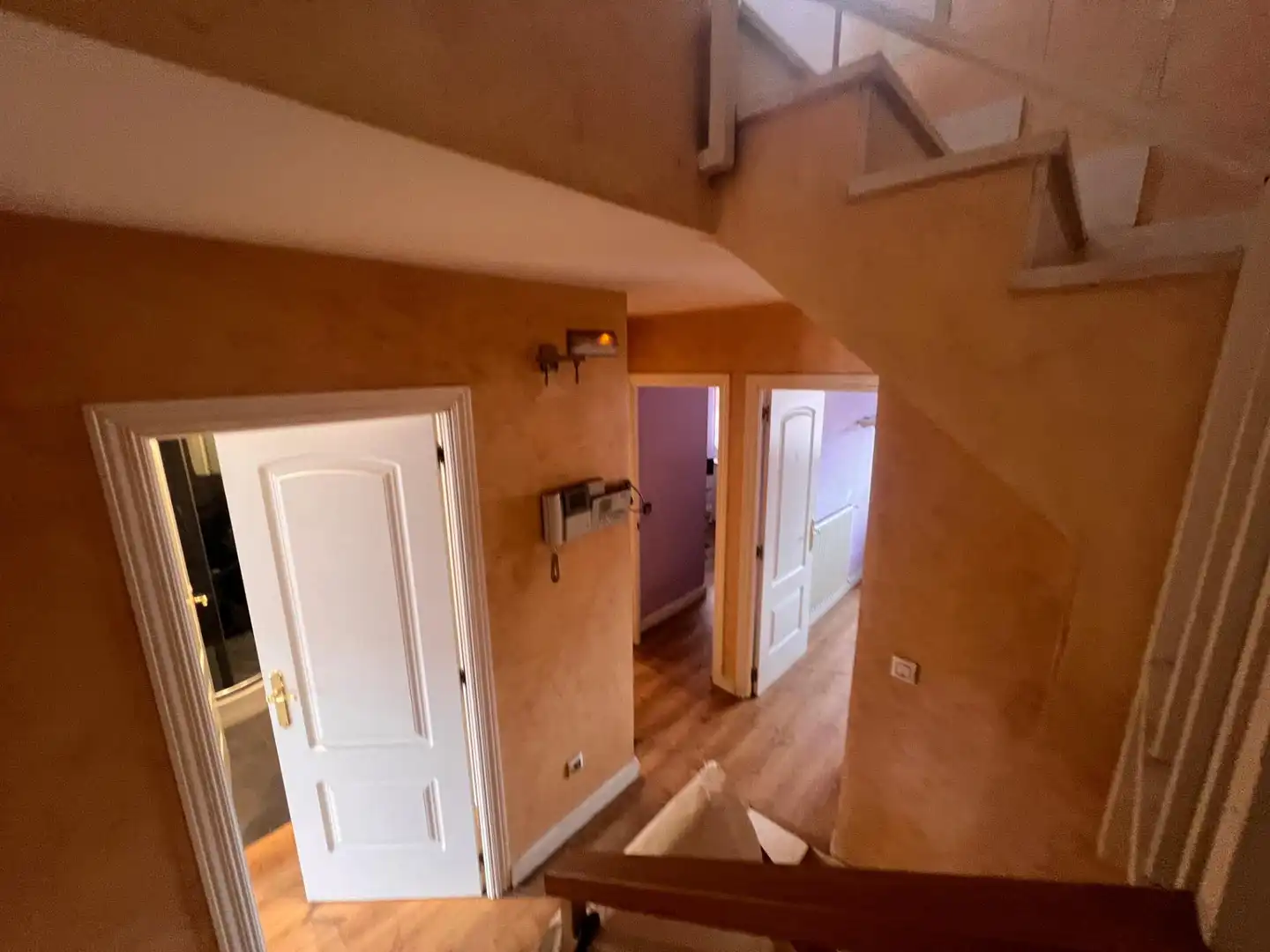 Casa adosada en venta en Parla
