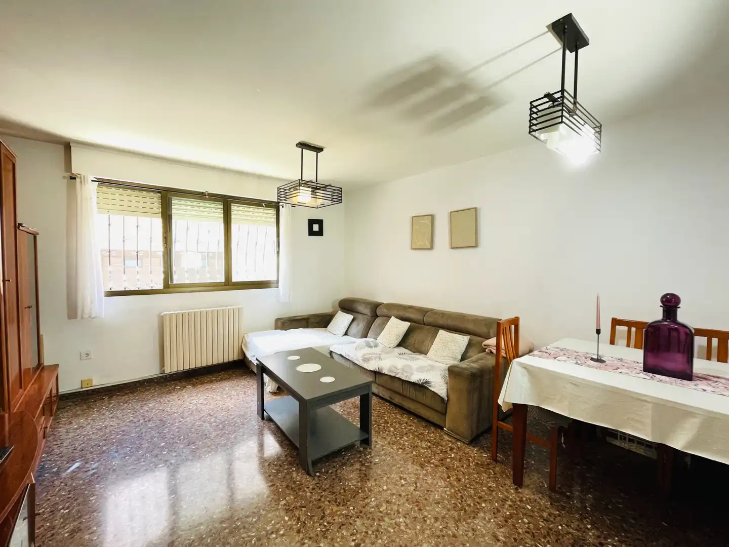 Sala de estar de Piso en venta en Zaragoza con Aire acondicionado, Calefacción y Jardín privado