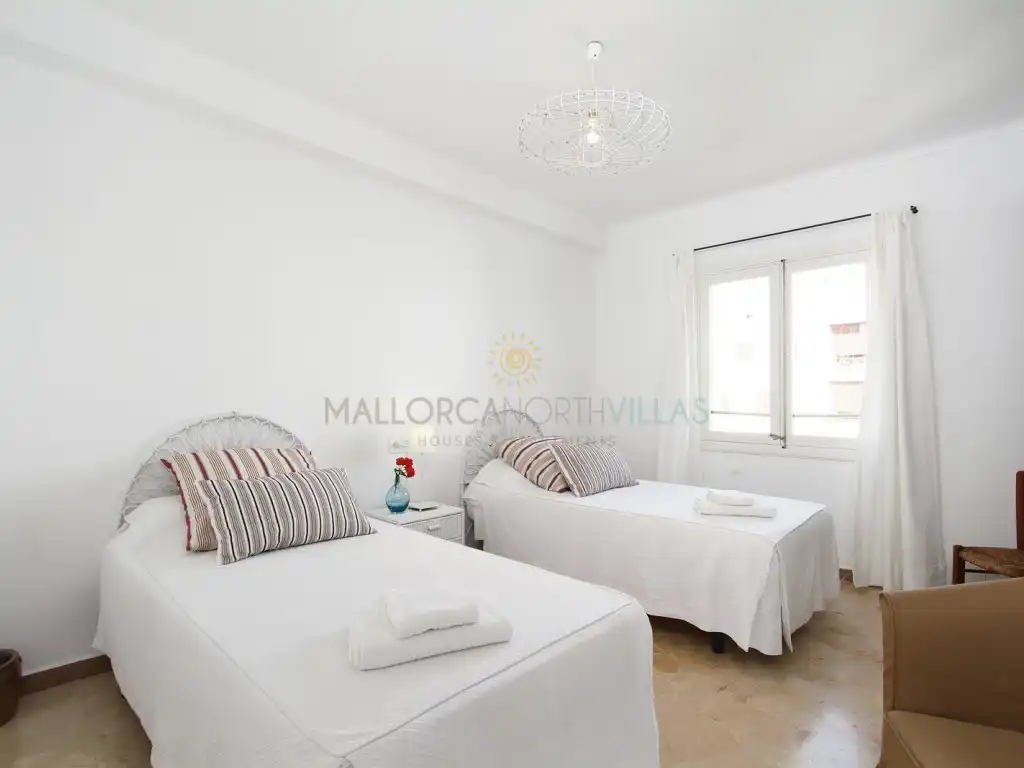 Apartments for rent in Paseo Saralegui, Port de Pollença