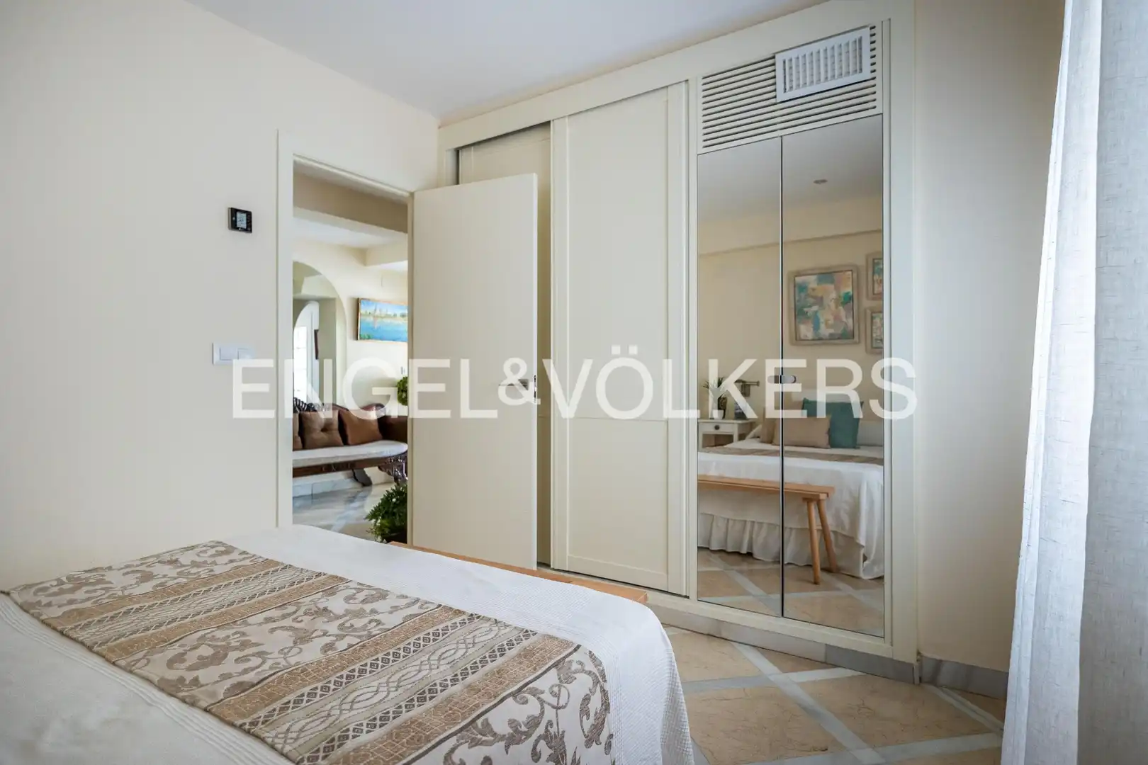 Bedroom of Flat for sale in Sevilla  with Heating, Private garden and Terrace