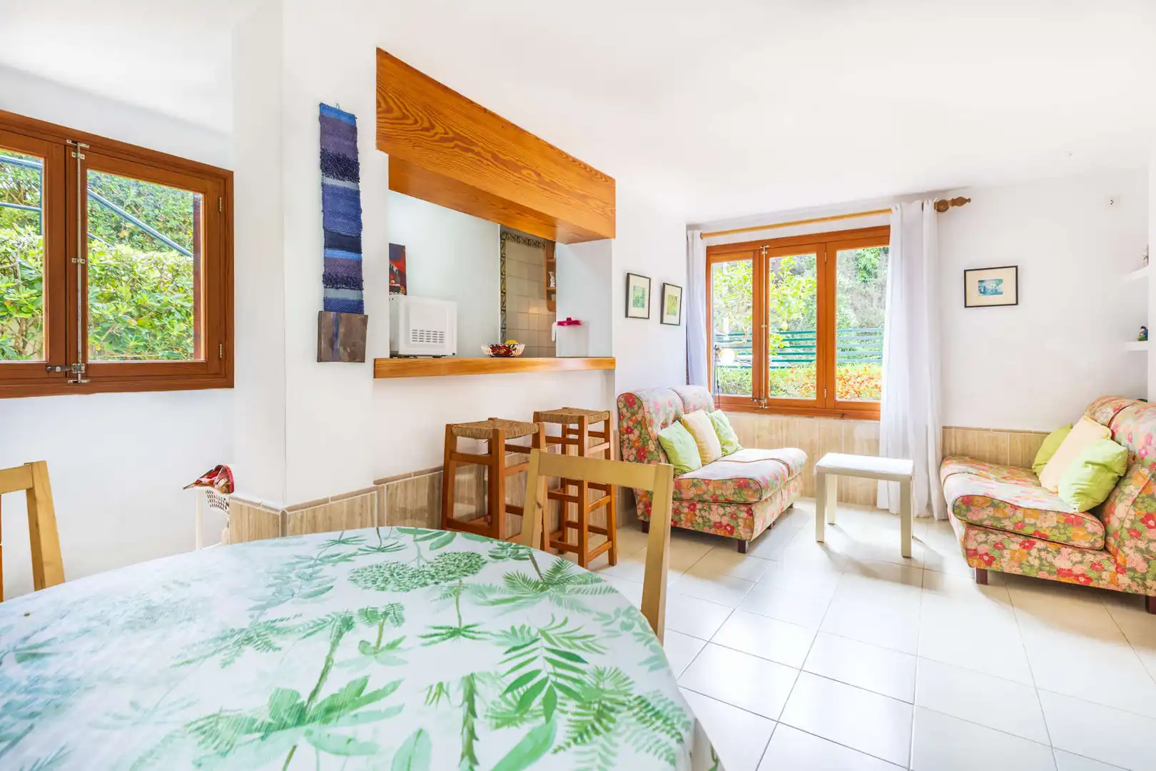 Living room of Detached homes for sale in Pollença  with Air Conditioner, Heating and Terrace
