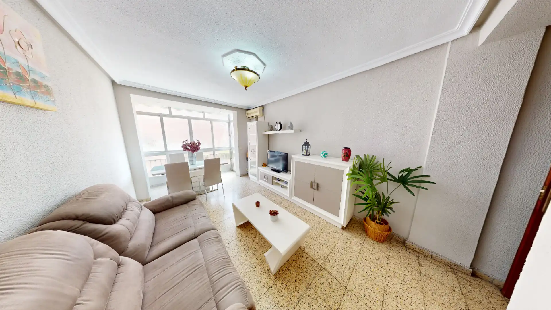 Sala de estar de Piso en venta en Alicante / Alacant