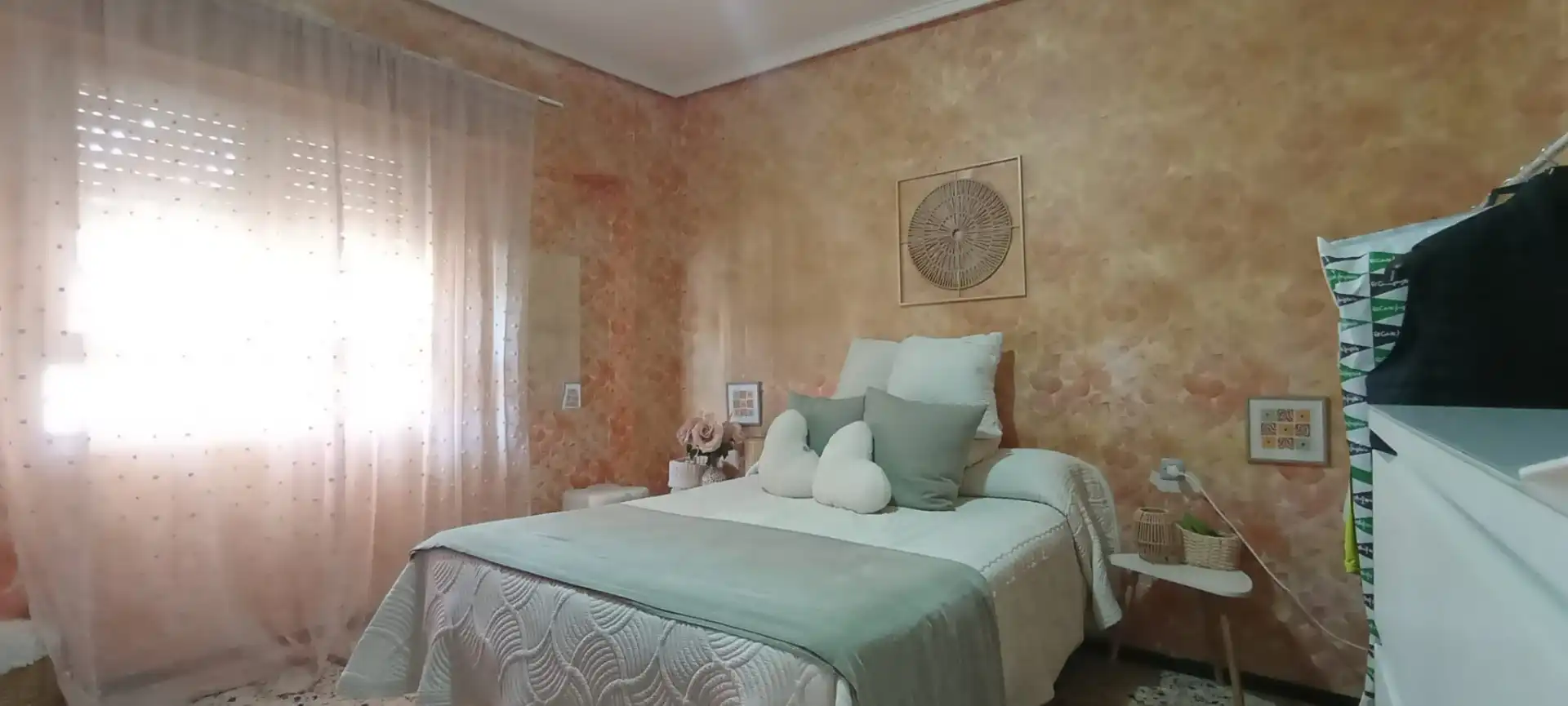 Dormitori de Apartament en venda en Santa Pola amb Balcó