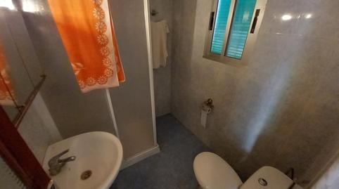 Foto 5 de Casa adosada en venda a Calle Cobatillas Bajas, Martos, Jaén