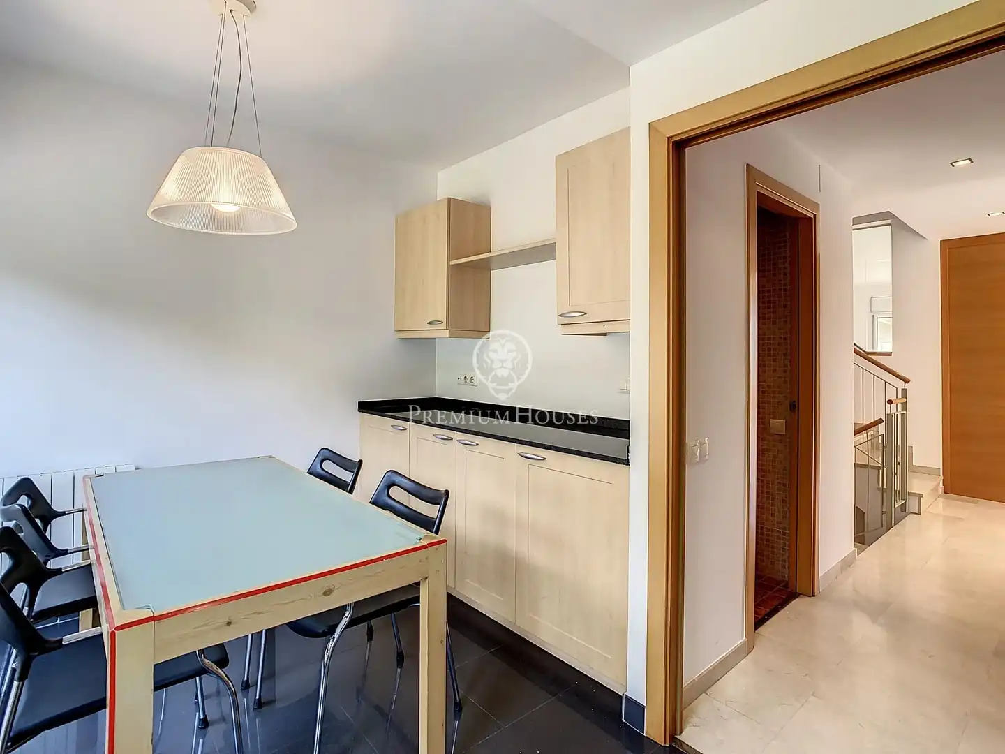 Cocina de Casa adosada en venta en Arenys de Munt con Aire acondicionado, Calefacción y Jardín privado