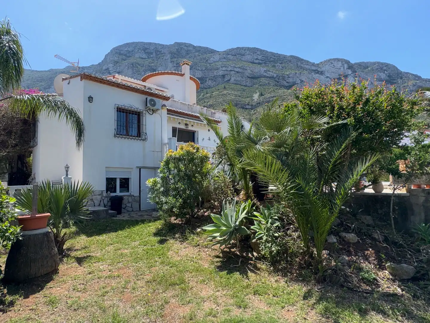 Vista exterior de Casa o chalet en venta en Dénia con Aire acondicionado, Calefacción y Jardín privado