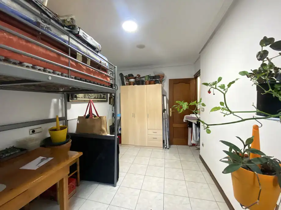 Bedroom of Flat for sale in Vitoria - Gasteiz  with Heating, Storage room and Furnished