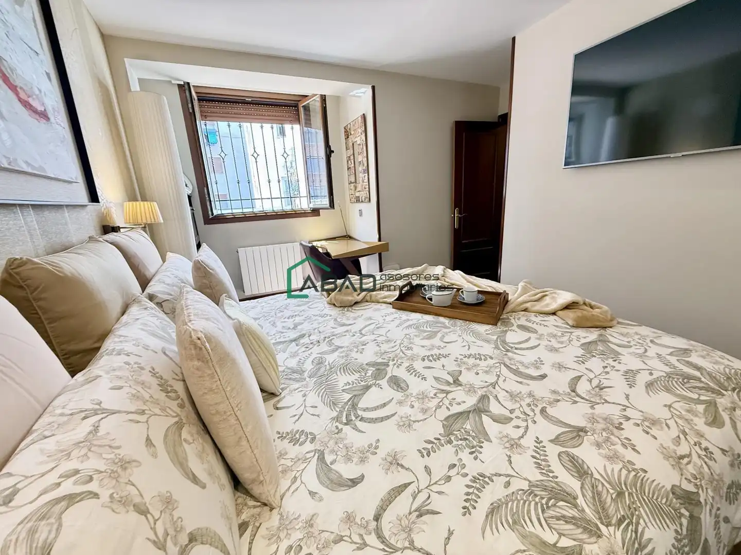Habitación de Piso en venta en Bilbao  con Calefacción y Amueblado