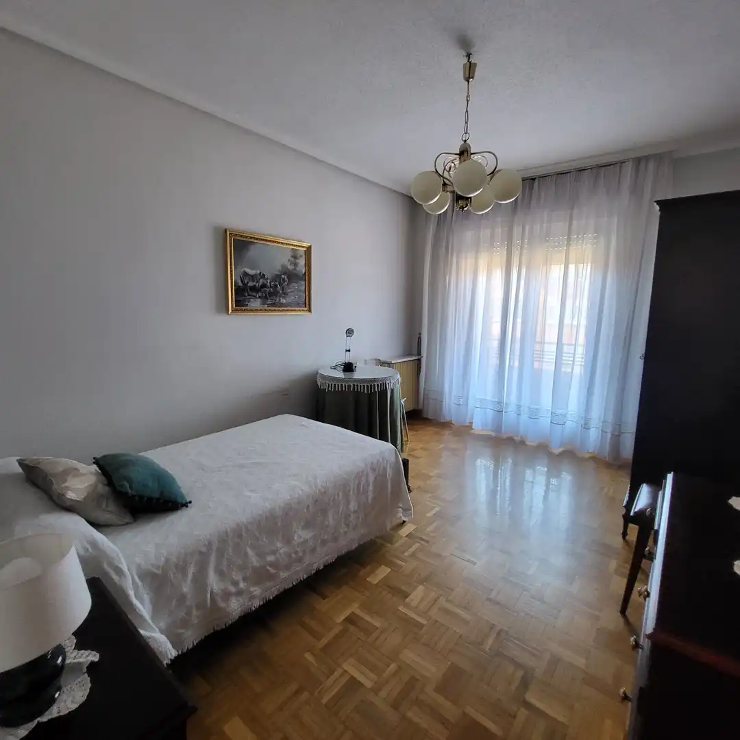 Schlafzimmer von Wohnung zur Miete in Ávila mit Heizung, Terrasse und Möbliert