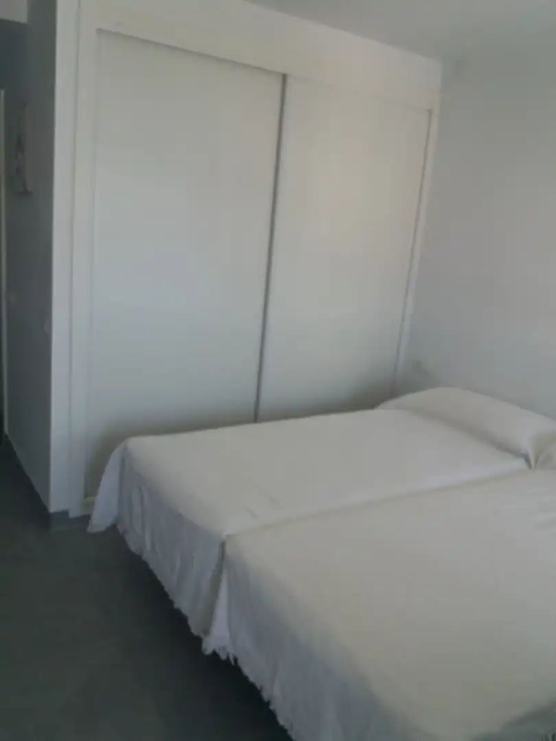 Study for rent in Avenida Europa, 82, Centro Internacional