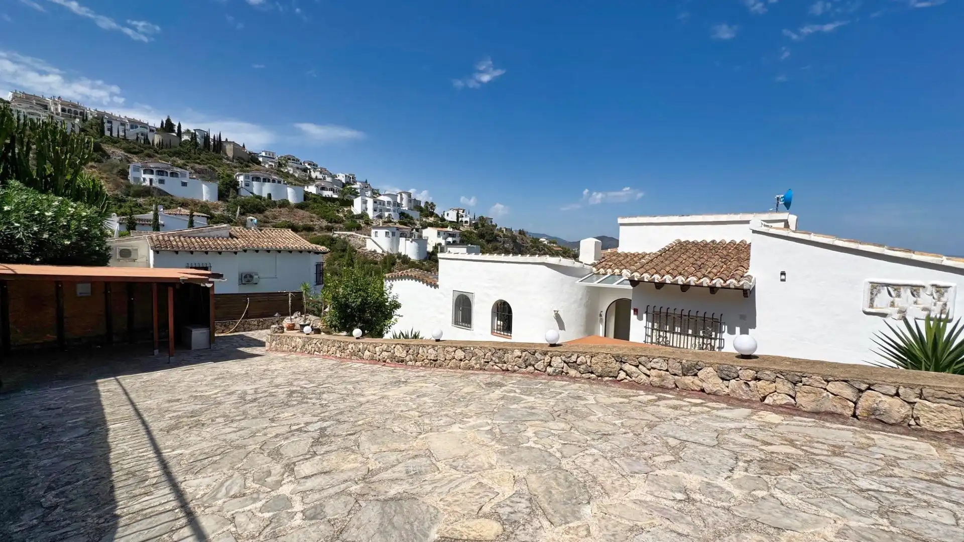 Exterior view of Houses for sale in Pego  with Community pool