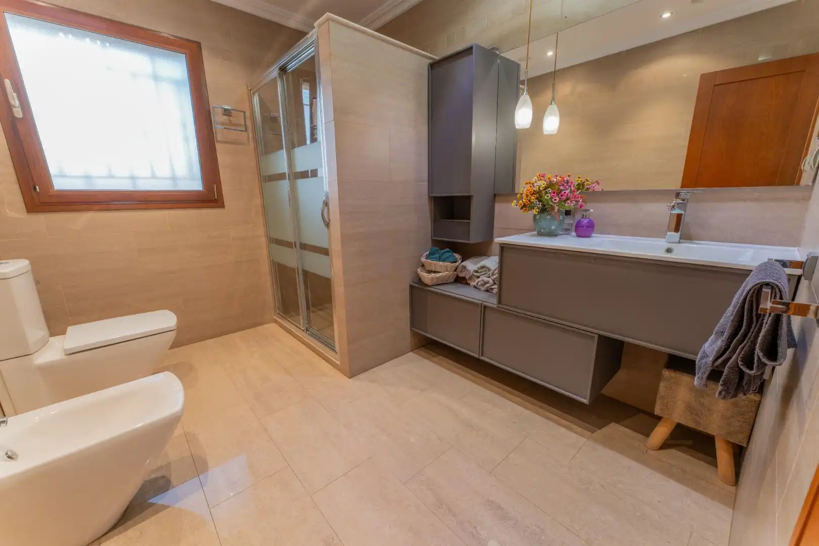 Bathroom of Houses for sale in Elche / Elx  with Air Conditioner, Heating and Private garden