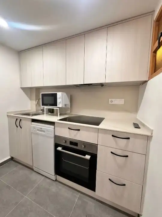 Küche von Wohnung zur Miete in Valencia mit Klimaanlage, Heizung und Möbliert