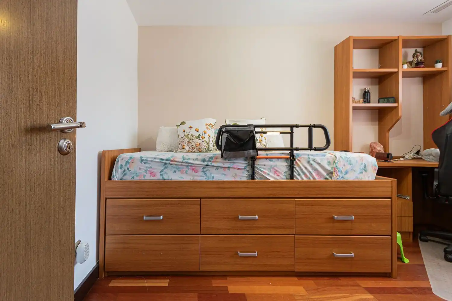 Bedroom of Detached homes for sale in Fuenlabrada  with Air Conditioner, Heating and Storage room