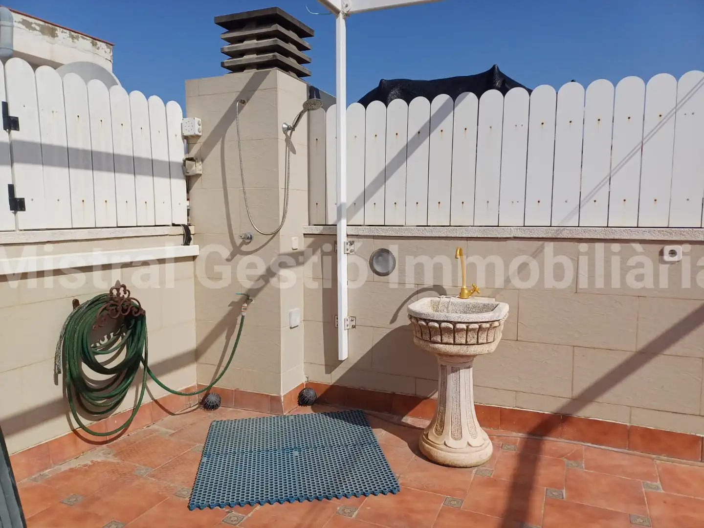 Terrasse von Dachboden zum Verkauf in Calafell mit Klimaanlage, Terrasse und Abstellraum