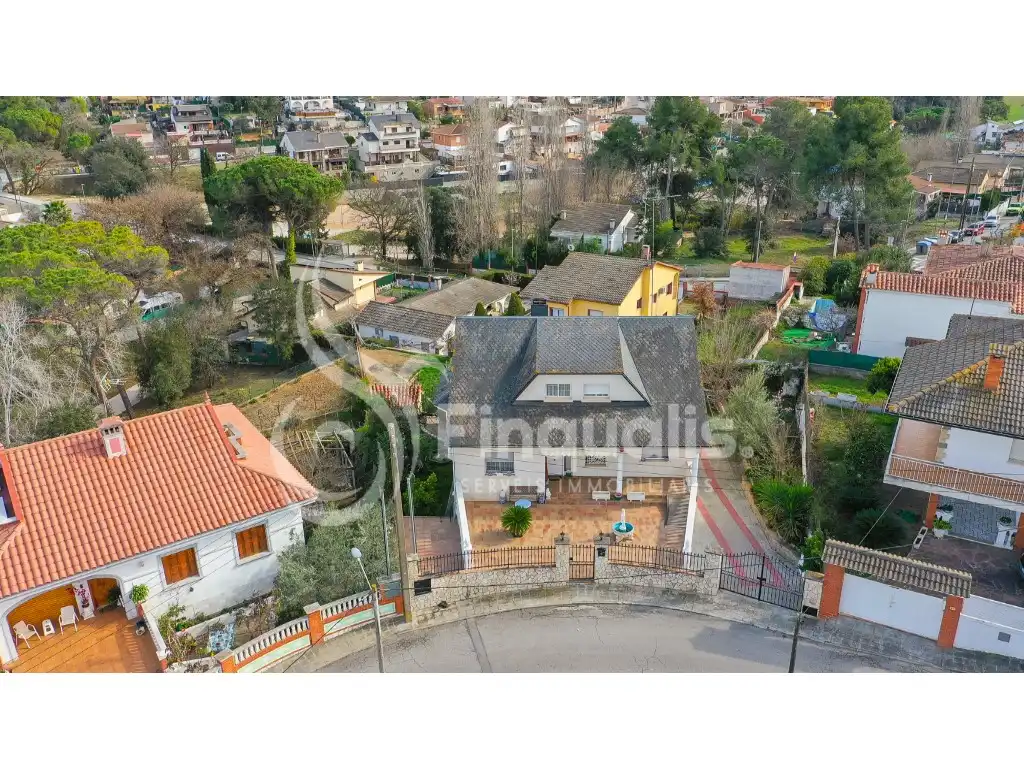 Vista exterior de Casa o xalet en venda en Lliçà d'Amunt