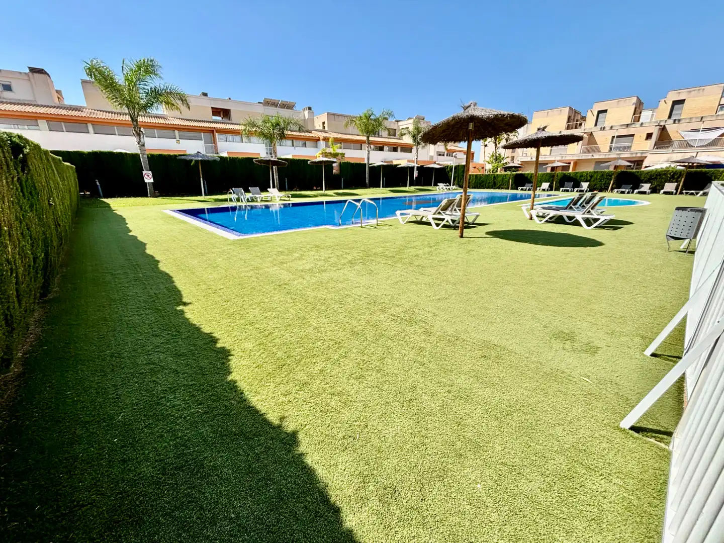 Swimming pool of Detached homes for sale in Alicante / Alacant  with Air Conditioner, Heating and Private garden