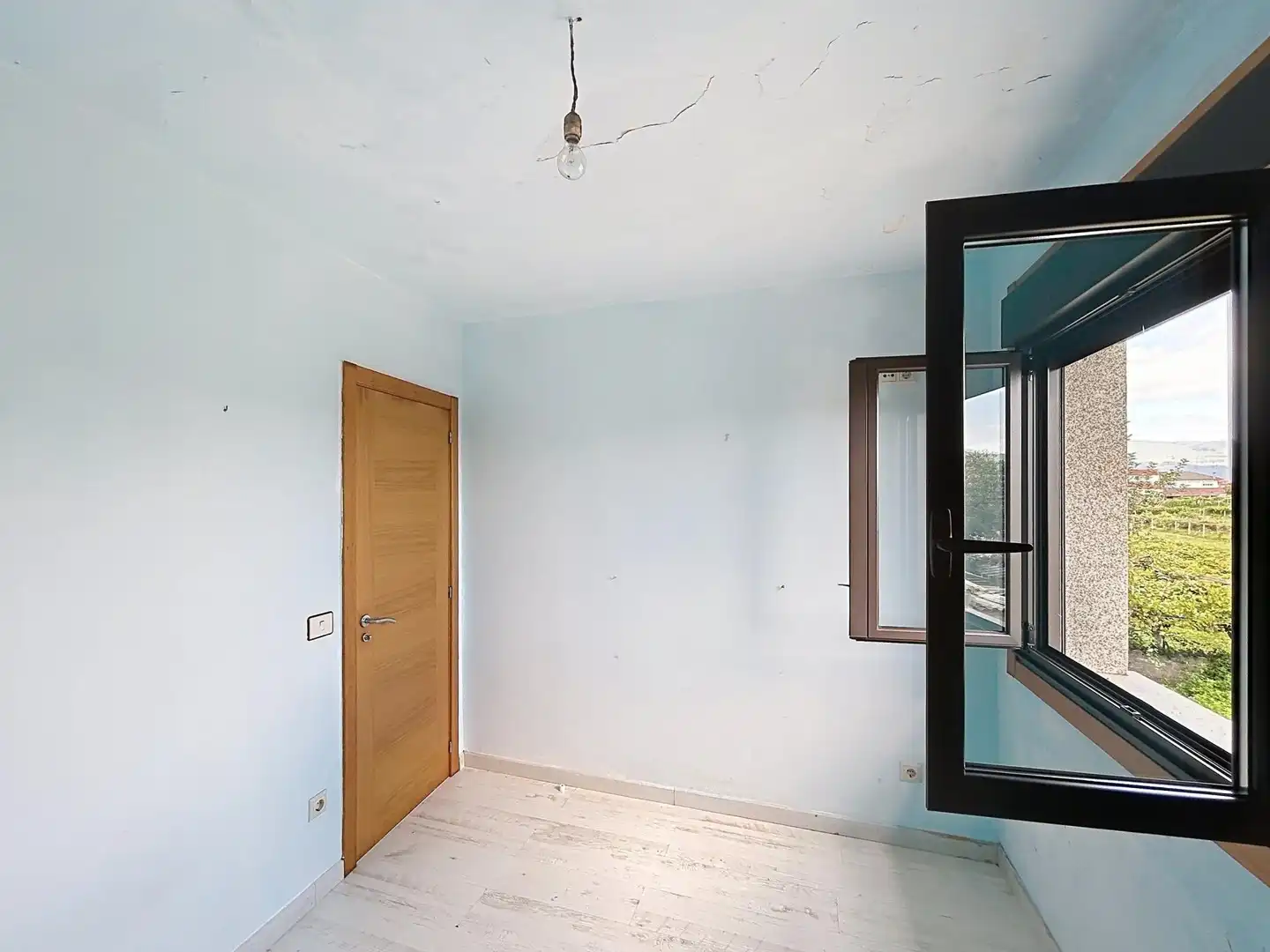 Habitación de Casa o chalet en venta en Valga con Calefacción y Terraza