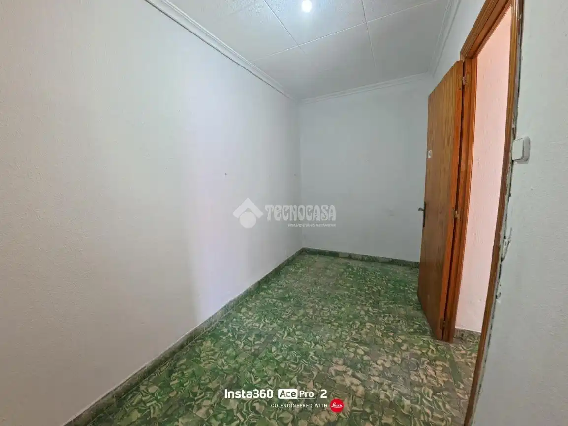 Piso en venta en Alicante / Alacant