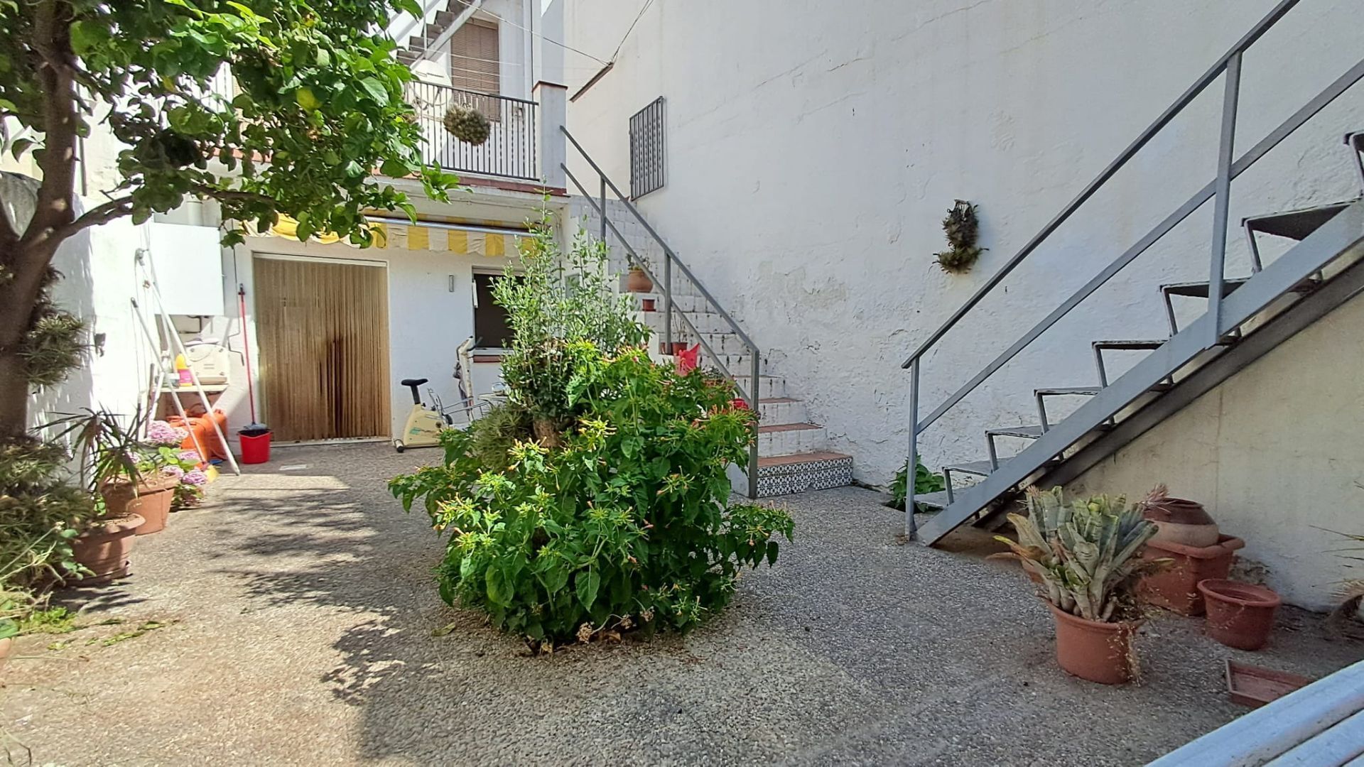 Jardín de Casa adosada en venta en Mataró con Aire acondicionado, Calefacción y Jardín privado