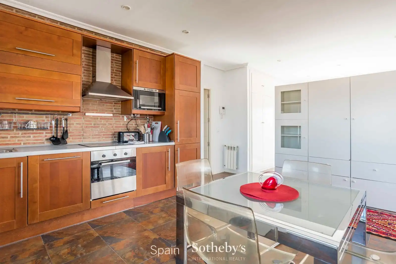 Cocina de Ático de alquiler en Madrid con Aire acondicionado, Calefacción y Terraza