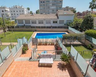 Swimming pool of Single-family semi-detached for sale in Vilassar de Mar  with Air Conditioner, Heating and Private garden