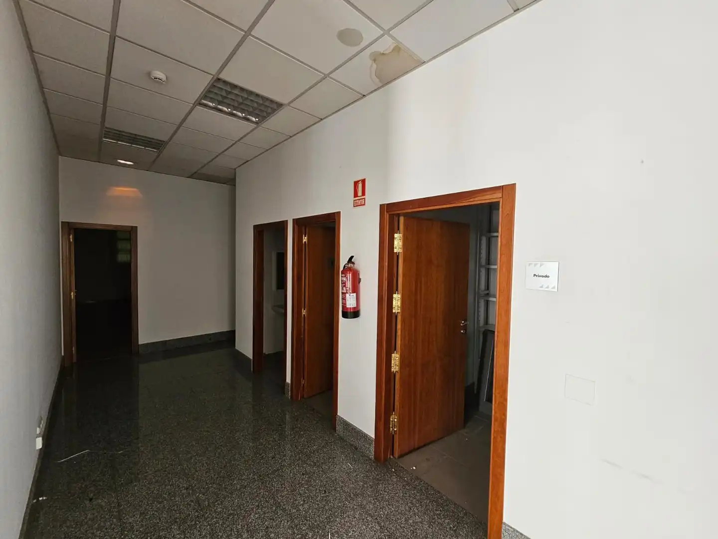Local commercial à vendre à C/ Condado de Treviño, imagen 11