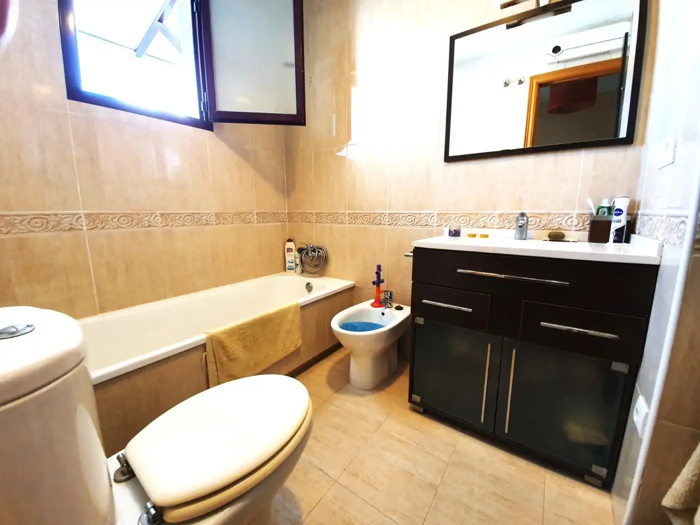 Bany de Àtic de lloguer en Riba-roja de Túria amb Aire condicionat, Calefacció i Parquet