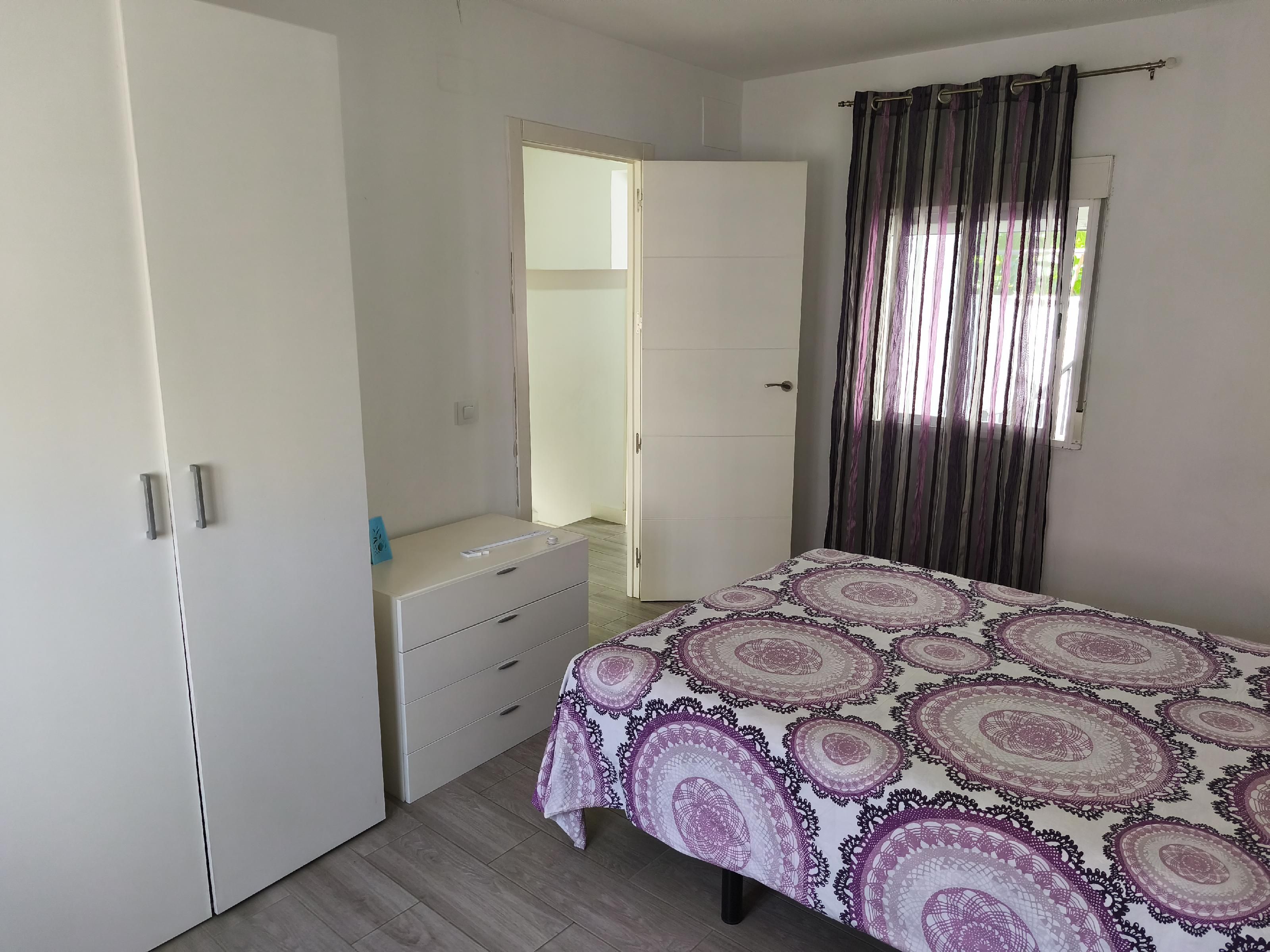 Habitación de Casa adosada en venta en Andújar con Terraza
