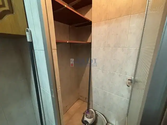 Habitación de Piso en venta en Valdepeñas con Calefacción y Trastero