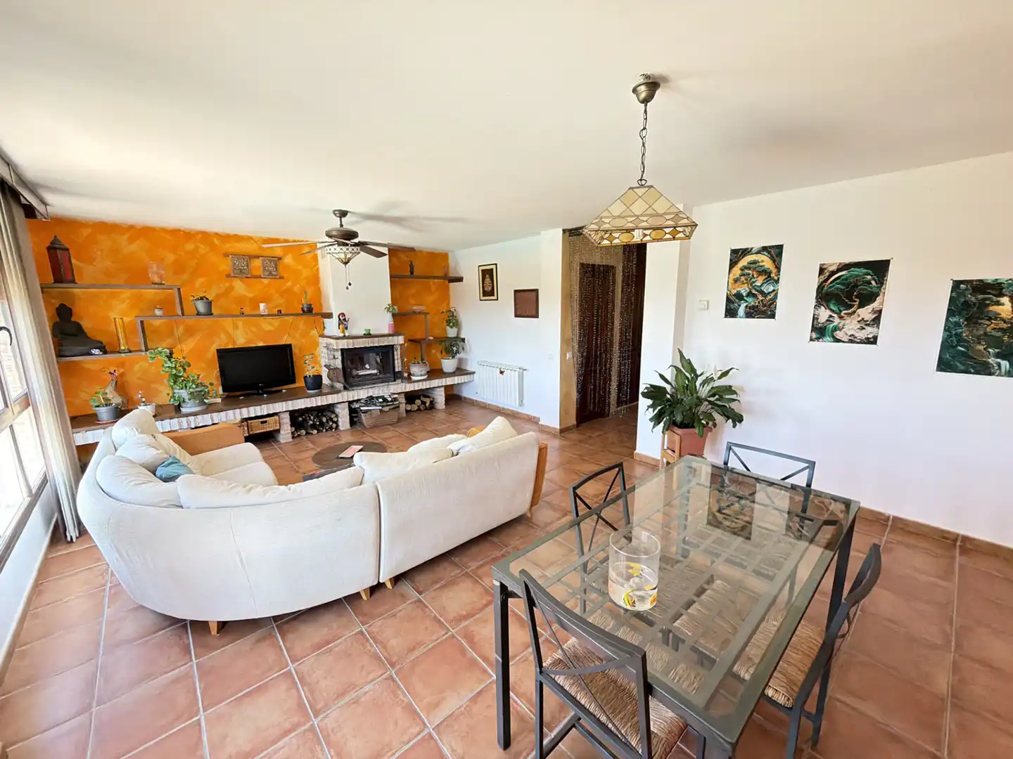 Sala de estar de Casa o chalet en venta en Chiloeches con Aire acondicionado, Calefacción y Jardín privado