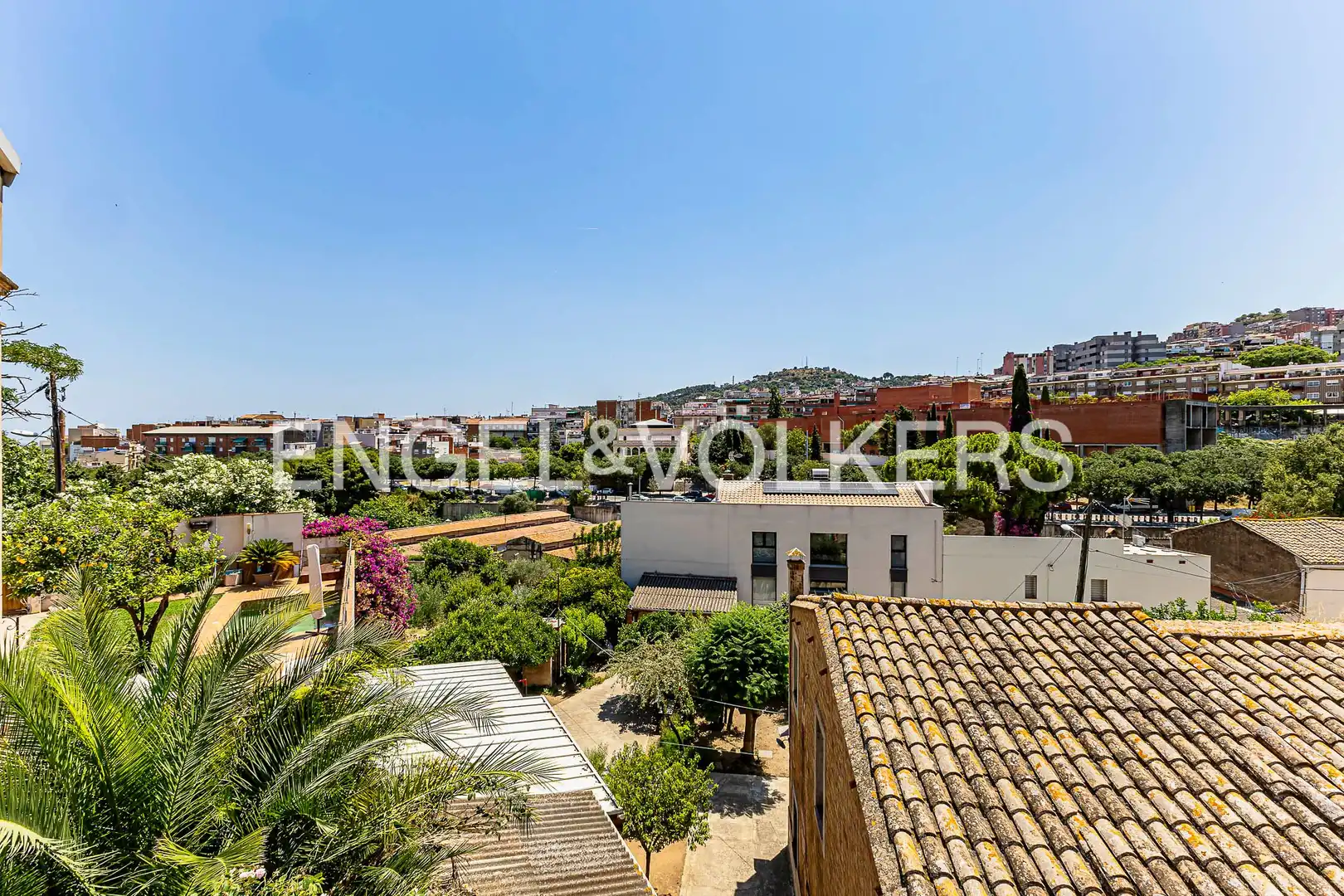 Vista exterior de Finca rústica de lloguer en Barcelona amb Aire condicionat, Calefacció i Jardí privat