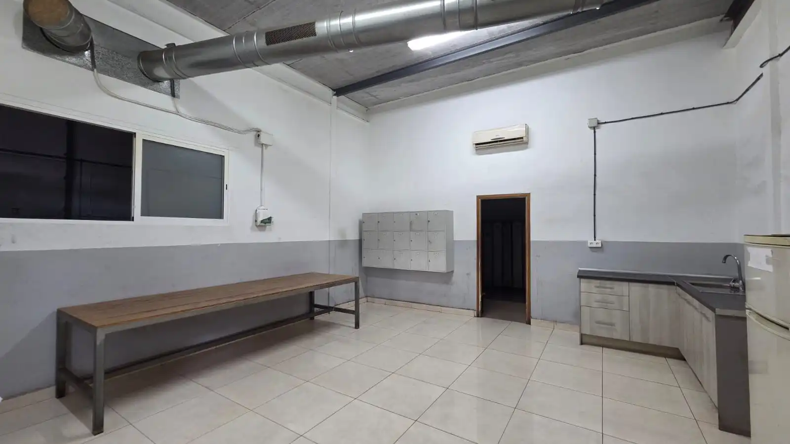 Industrial building for sale in Carretera País Vasc 12, imagen 13