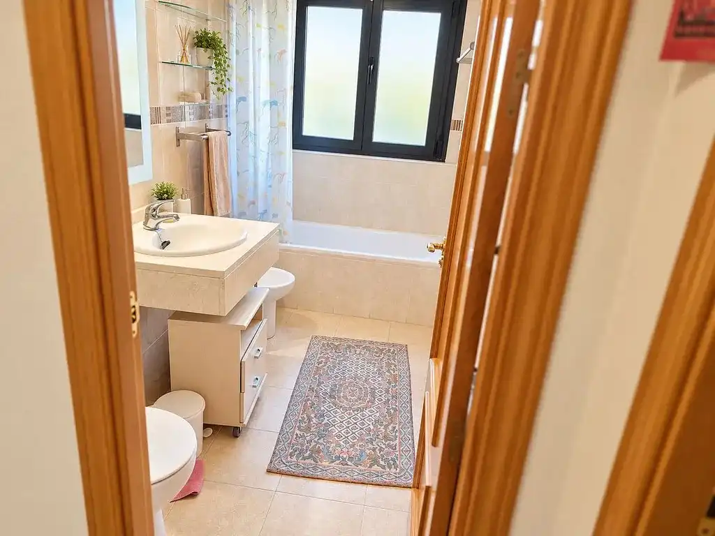 Baño de Piso en venta en San Lorenzo de El Escorial con Calefacción