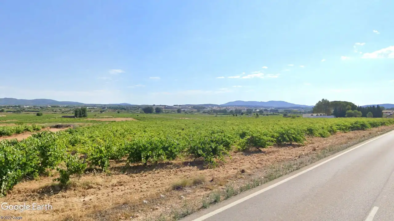 Rustikales Grundstück zum Verkauf in Requena, imagen 3